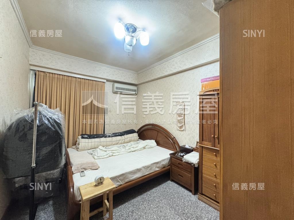 【國泰榮星】精緻兩房華廈房屋室內格局與周邊環境