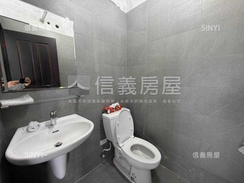 近未來Ｇ０４邊間燙金店面房屋室內格局與周邊環境
