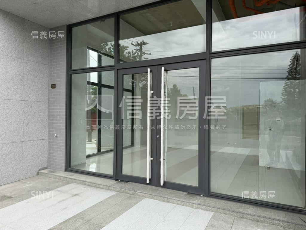 近未來Ｇ０４邊間燙金店面房屋室內格局與周邊環境