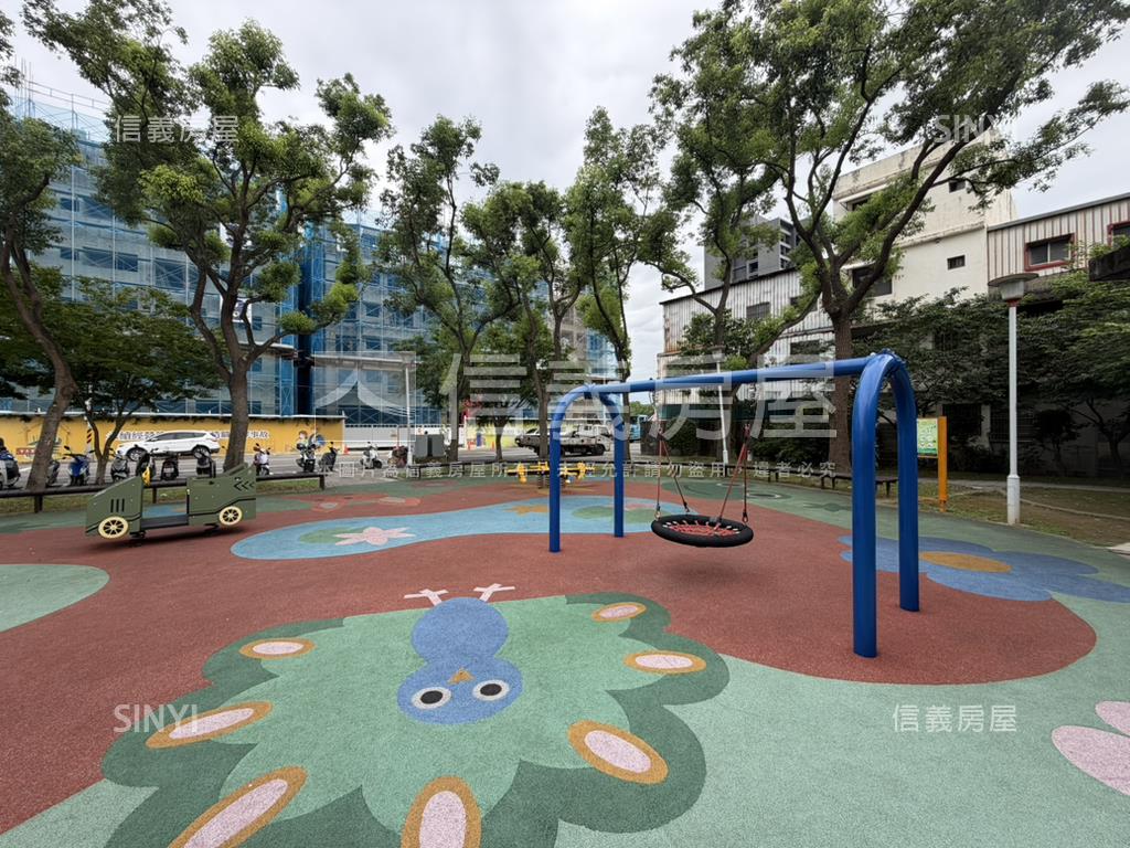 近未來Ｇ０４邊間燙金店面房屋室內格局與周邊環境