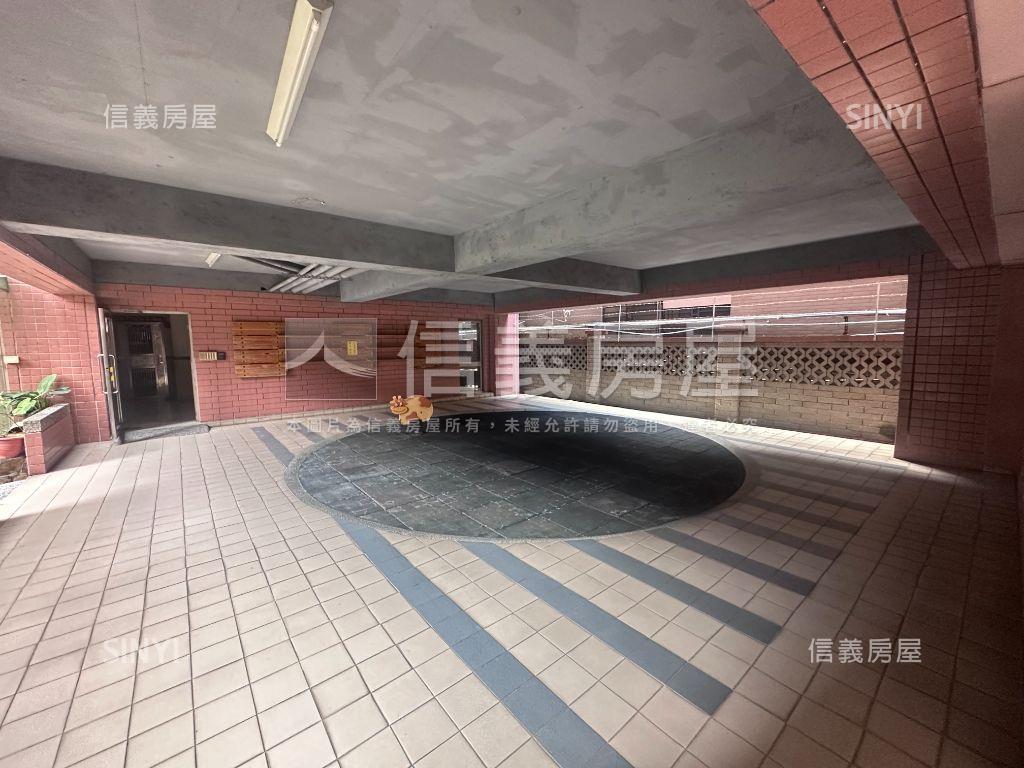 近榮總低總價高樓三房平車房屋室內格局與周邊環境