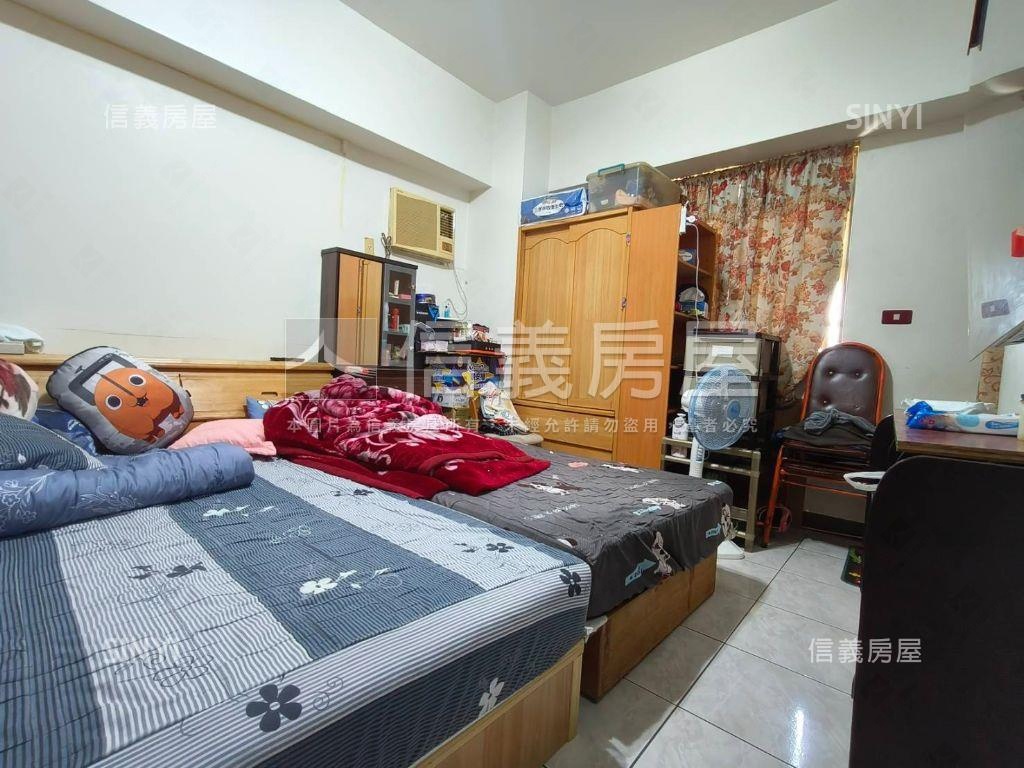 鳳山五甲機能好棒棒３房房屋室內格局與周邊環境