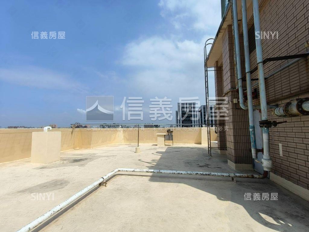 鳳山五甲機能好棒棒３房房屋室內格局與周邊環境