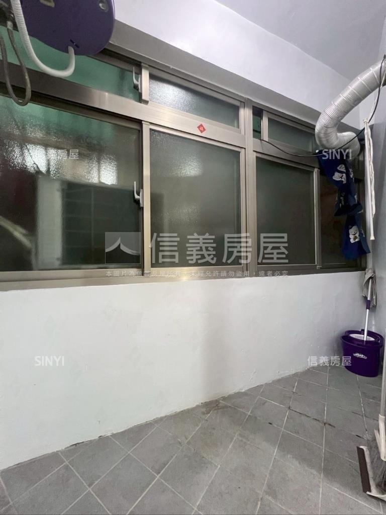 商三路邊公寓房屋室內格局與周邊環境