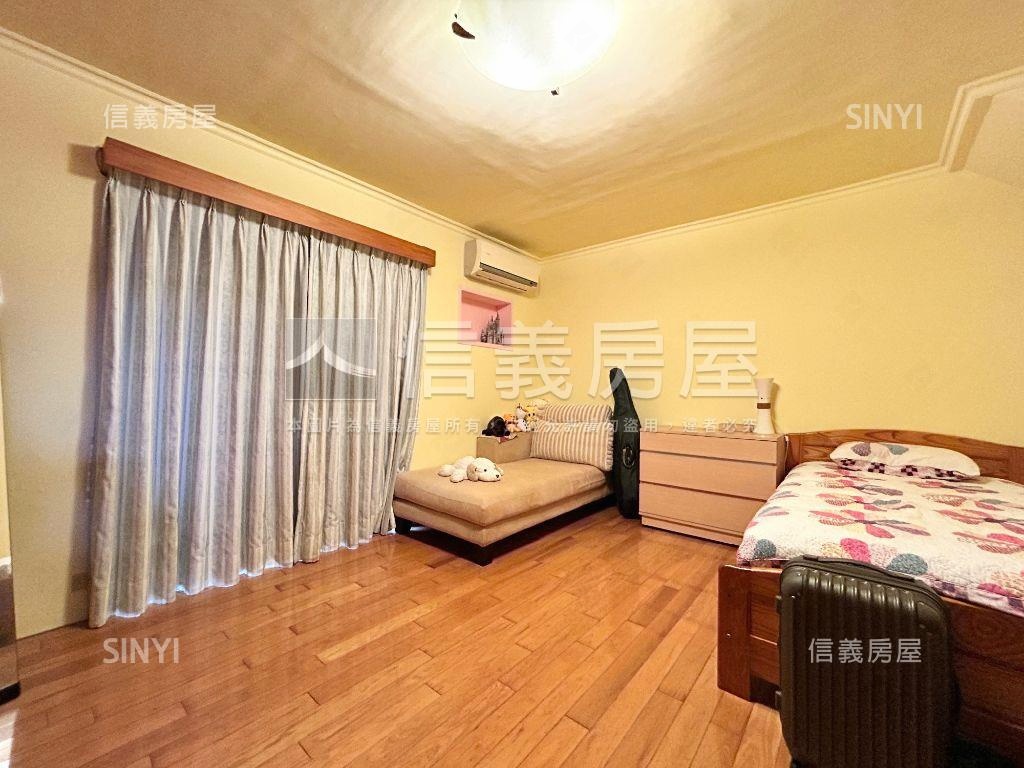 台北小城木質別墅房屋室內格局與周邊環境