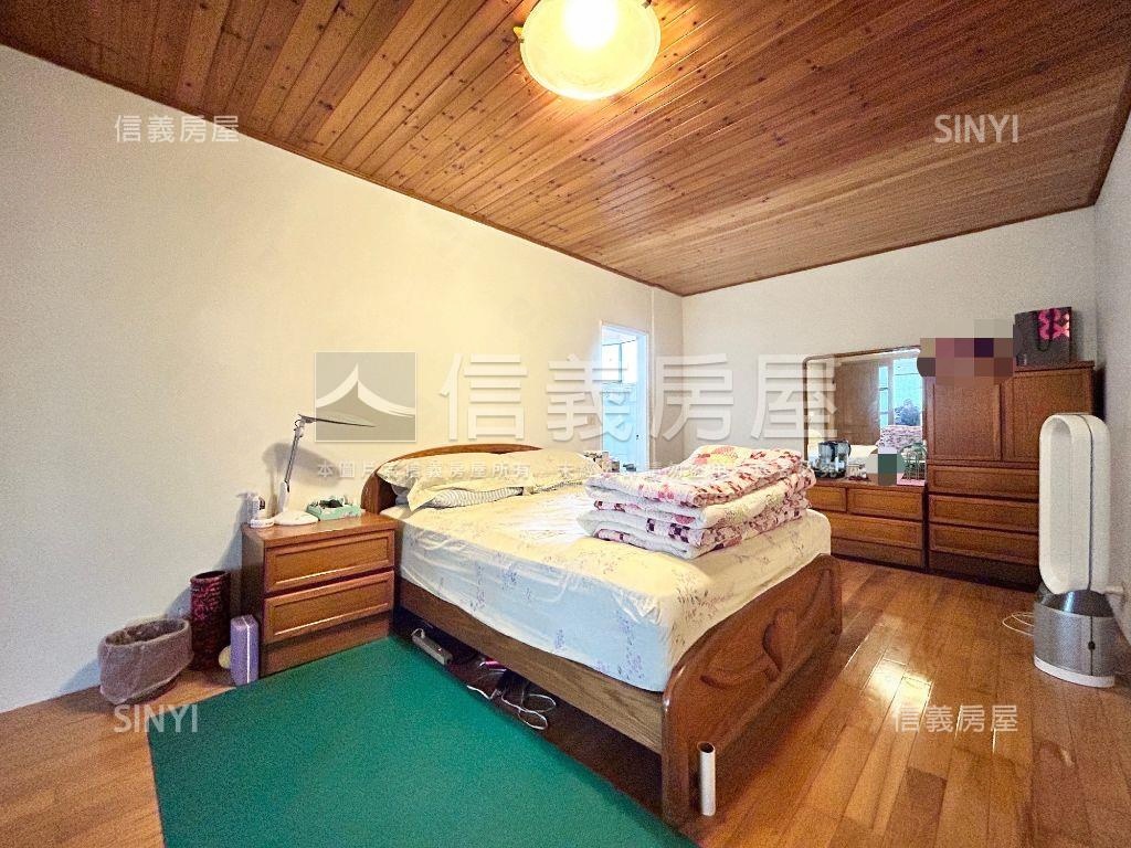 台北小城木質別墅房屋室內格局與周邊環境