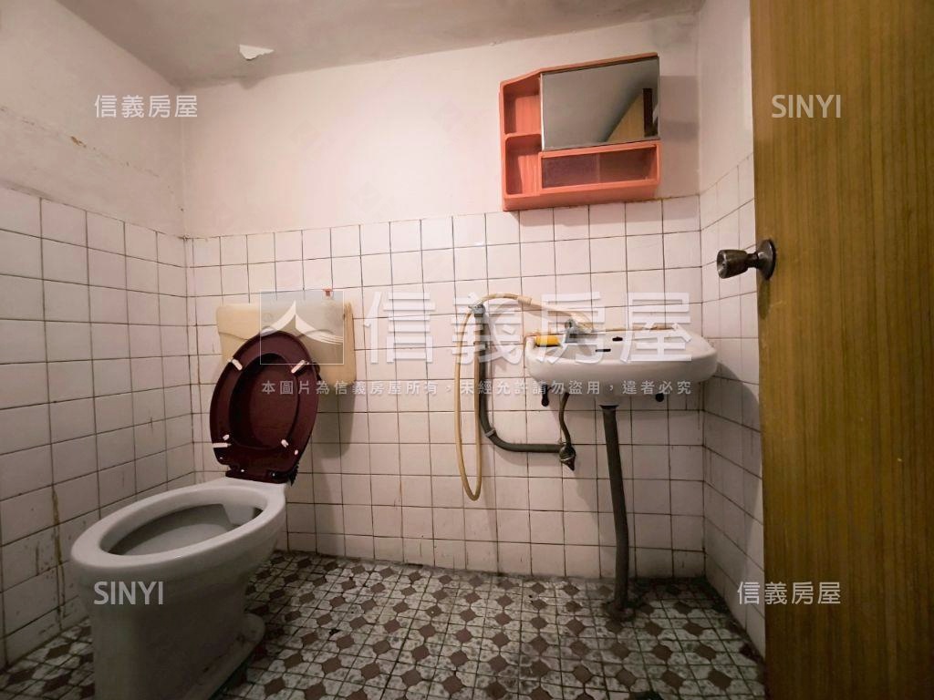 平鎮國高中靜巷四房透天房屋室內格局與周邊環境
