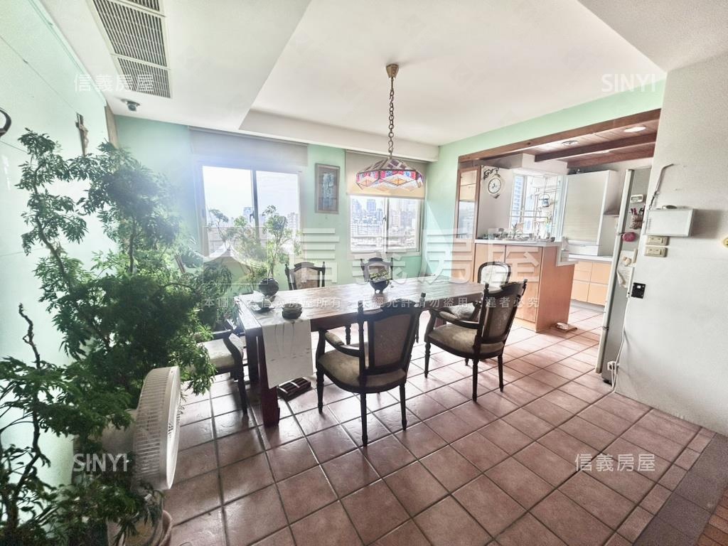 近捷運七期視野帝王戶房屋室內格局與周邊環境