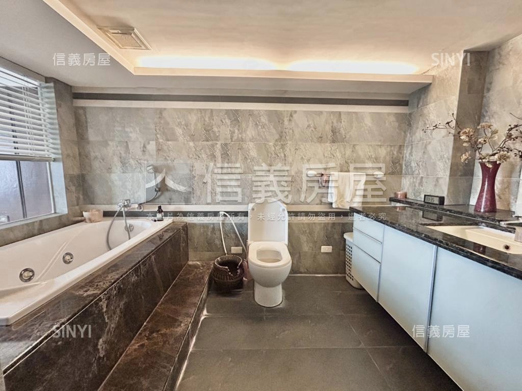 近捷運七期視野帝王戶房屋室內格局與周邊環境