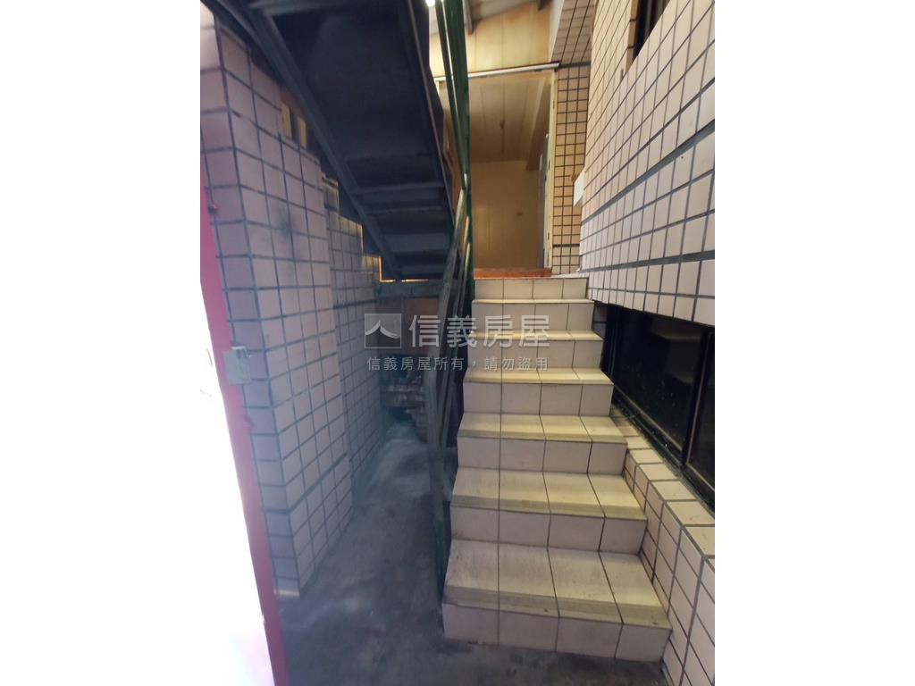 近清大南校惜售一樓房屋室內格局與周邊環境