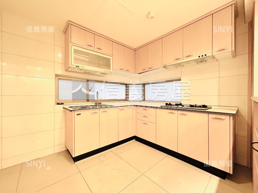 財政局標售—梵帝崗４９房屋室內格局與周邊環境