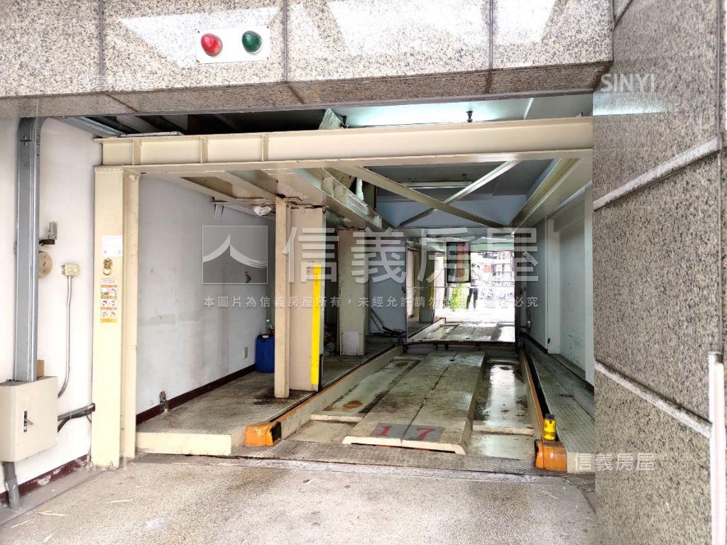 合江民生北大車位稀有釋出房屋室內格局與周邊環境