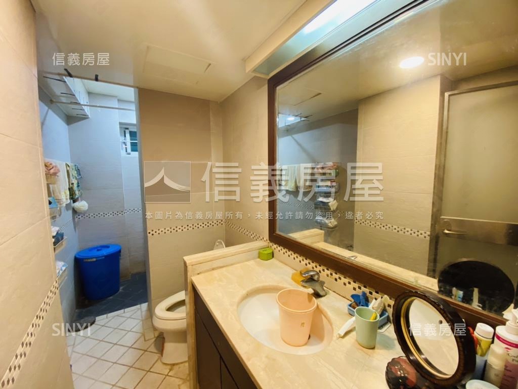 東區商圈群星兩房華廈房屋室內格局與周邊環境