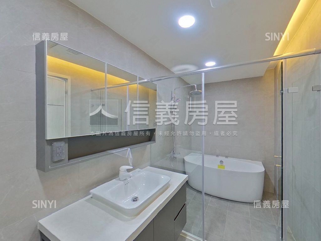 信義美崙美電梯別墅房屋室內格局與周邊環境