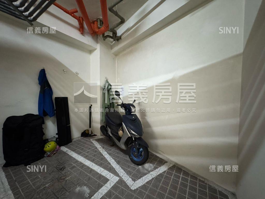 ⭐瑋石登峰兩房美宅車位⭐房屋室內格局與周邊環境
