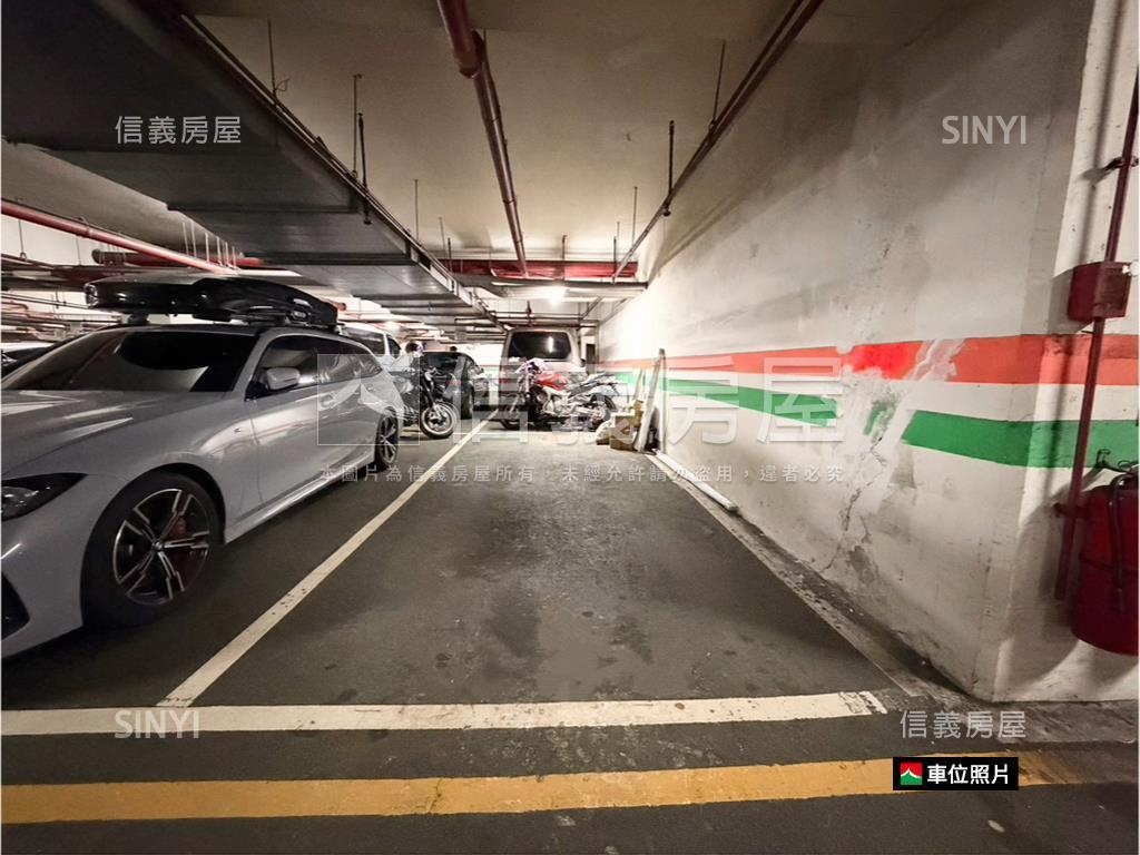 捷運高樓景觀邊間三房車位房屋室內格局與周邊環境