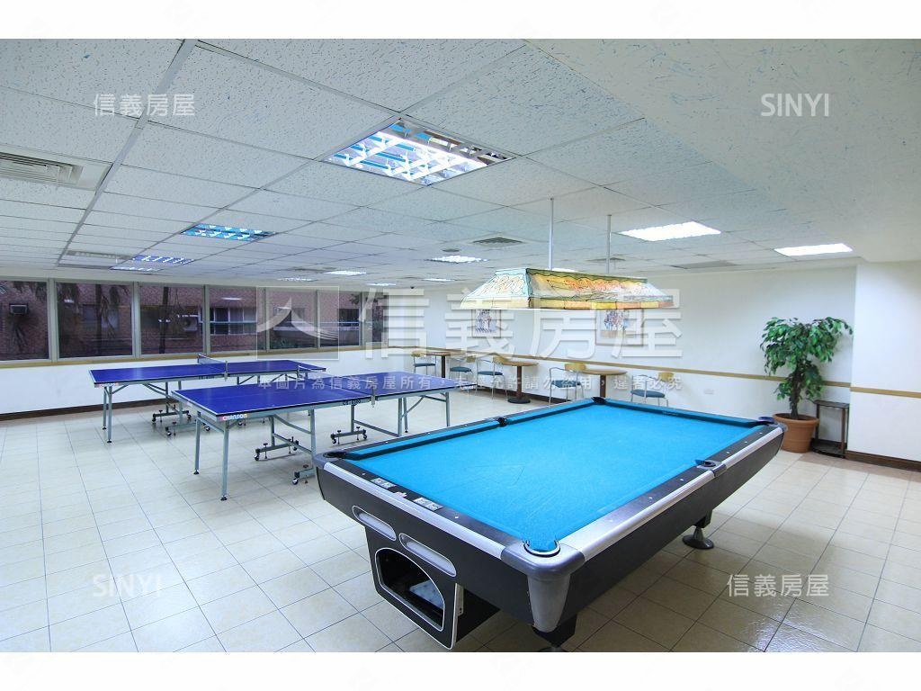 捷運高樓景觀邊間三房車位房屋室內格局與周邊環境