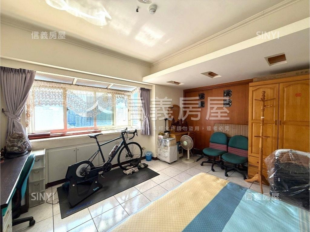 長昇三代同堂景觀帝王戶房屋室內格局與周邊環境