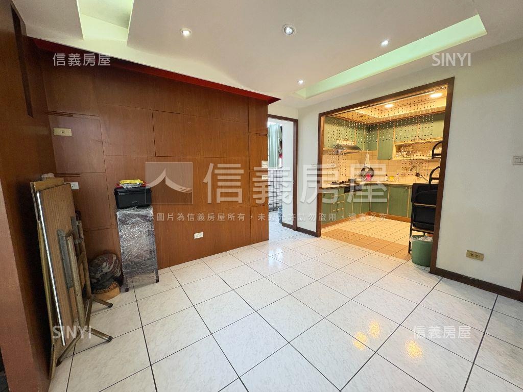 長昇三代同堂景觀帝王戶房屋室內格局與周邊環境