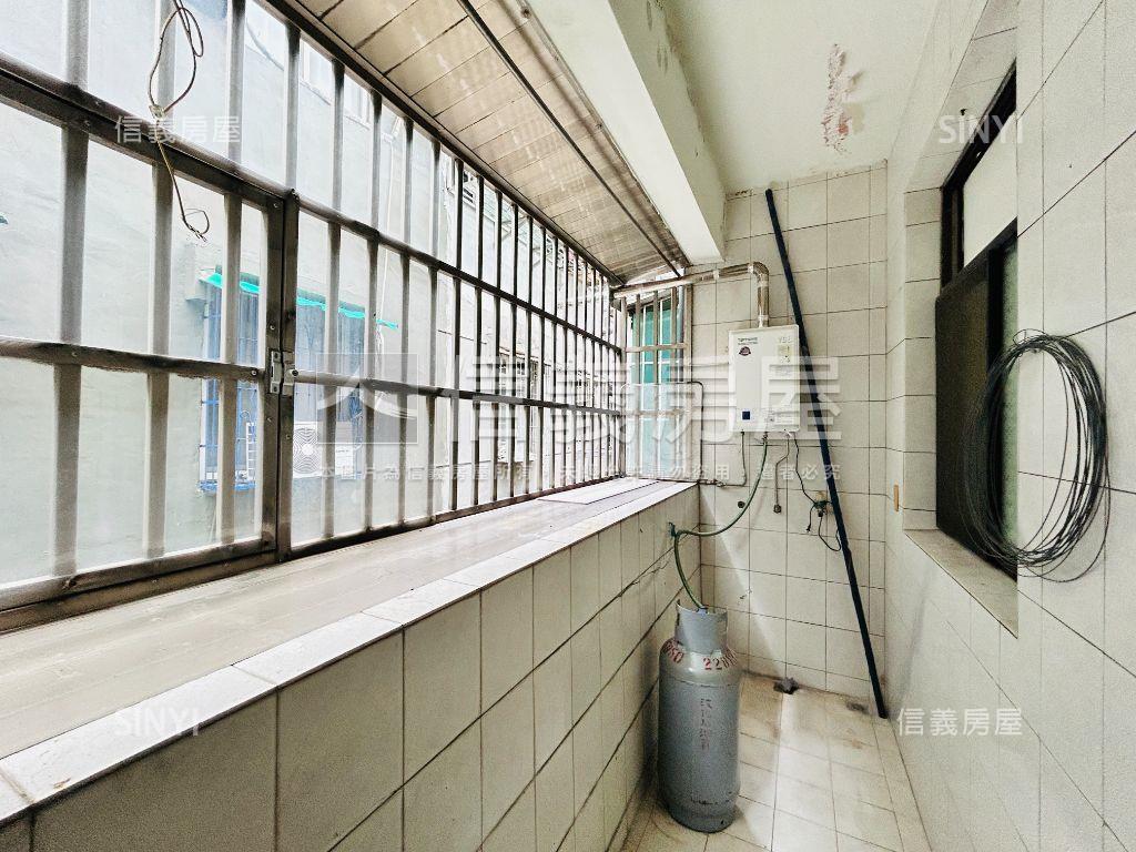 光華商圈方正美寓房屋室內格局與周邊環境