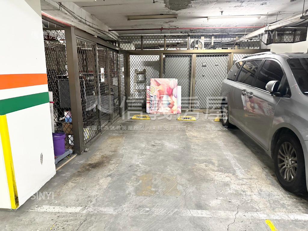 中原街七喜坡平大車位房屋室內格局與周邊環境