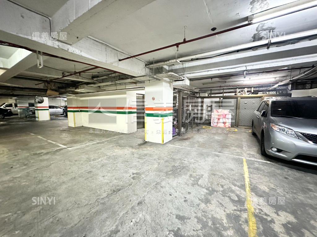 中原街七喜坡平大車位房屋室內格局與周邊環境