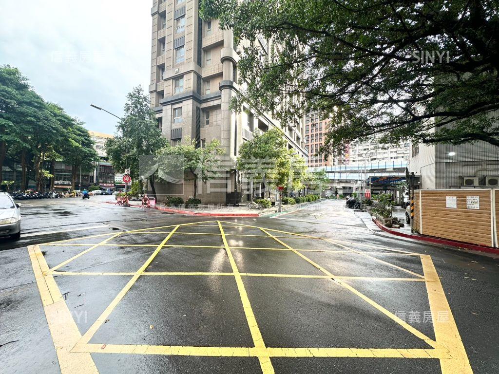 中原街七喜坡平大車位房屋室內格局與周邊環境