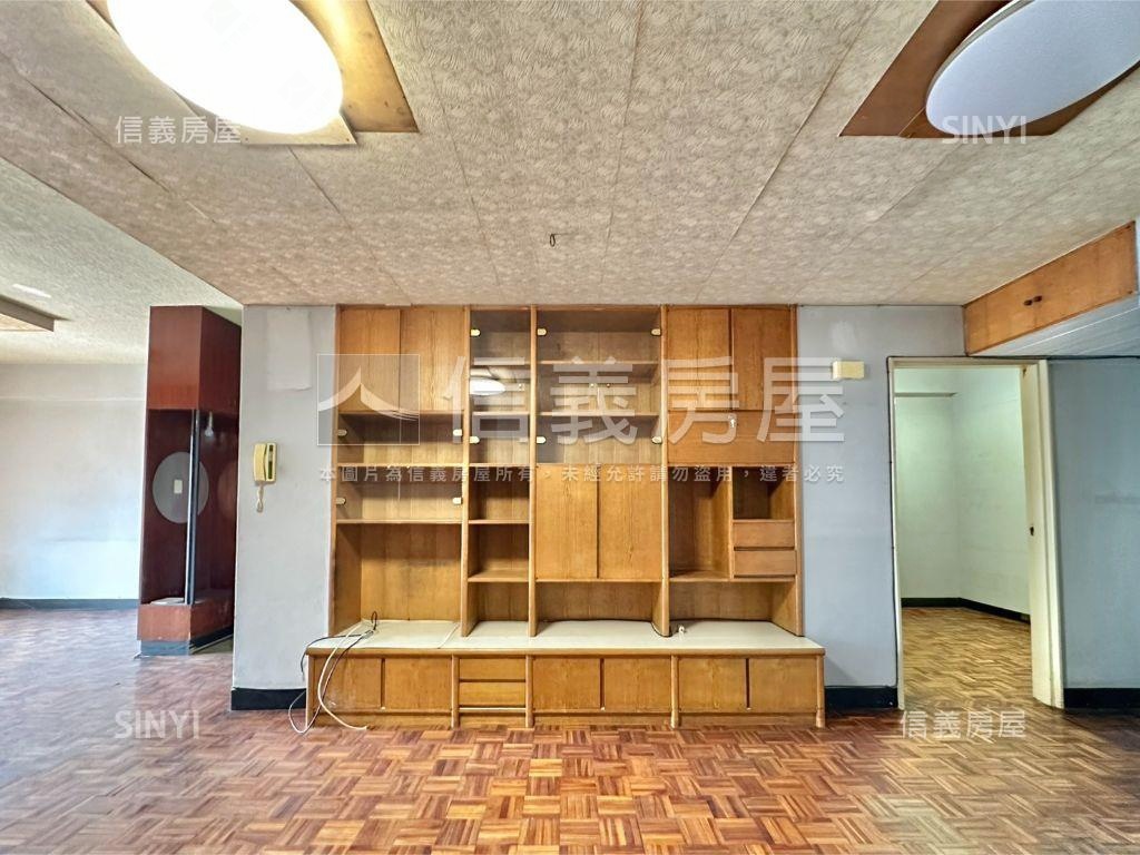 大安路靜巷朝南電梯四房房屋室內格局與周邊環境