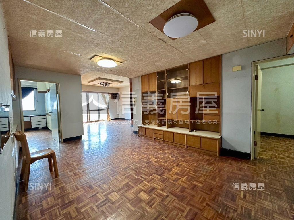 大安路靜巷朝南電梯四房房屋室內格局與周邊環境