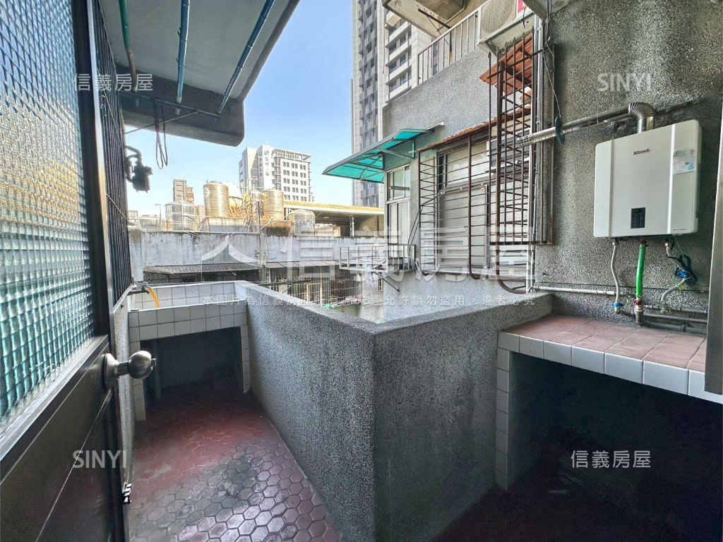 大安路靜巷朝南電梯四房房屋室內格局與周邊環境