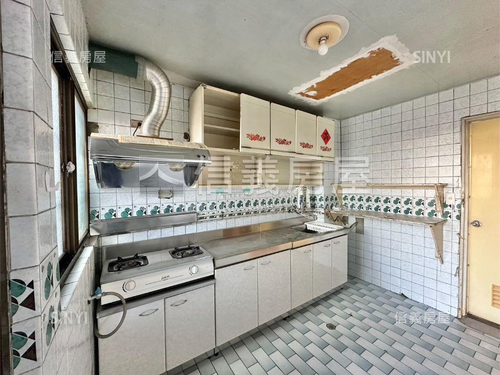 大安路靜巷朝南電梯四房房屋室內格局與周邊環境