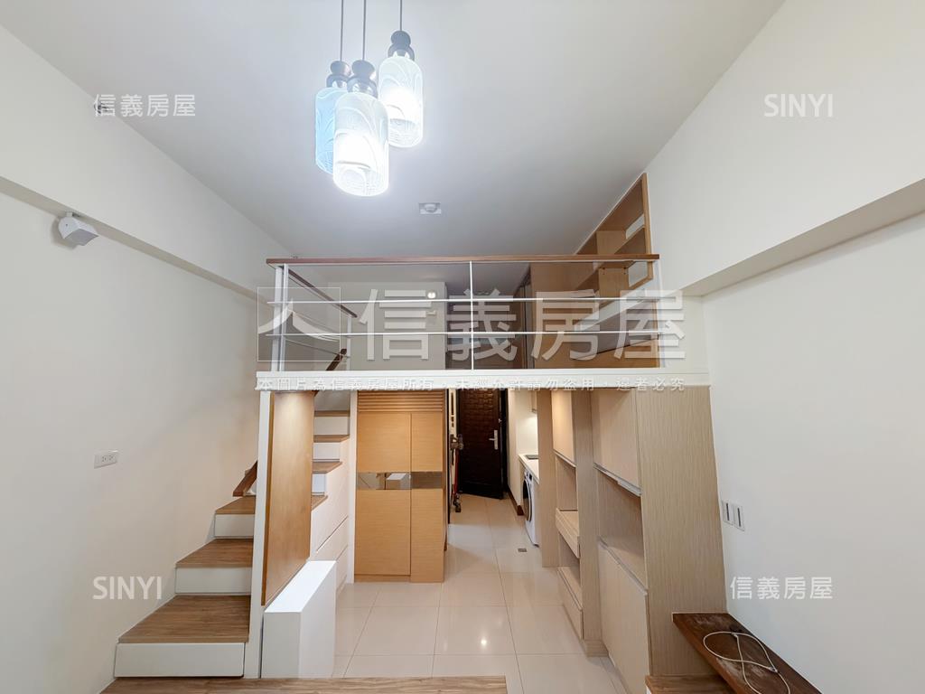 新巨蛋★收納滿分美屋房屋室內格局與周邊環境