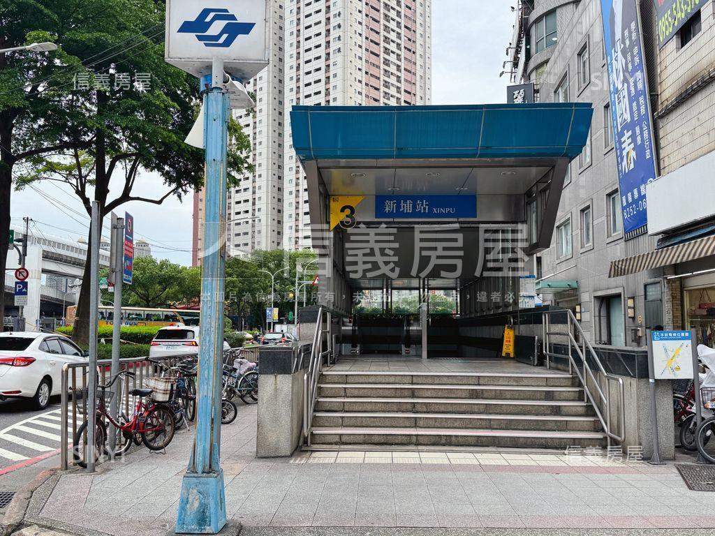 新巨蛋★收納滿分美屋房屋室內格局與周邊環境