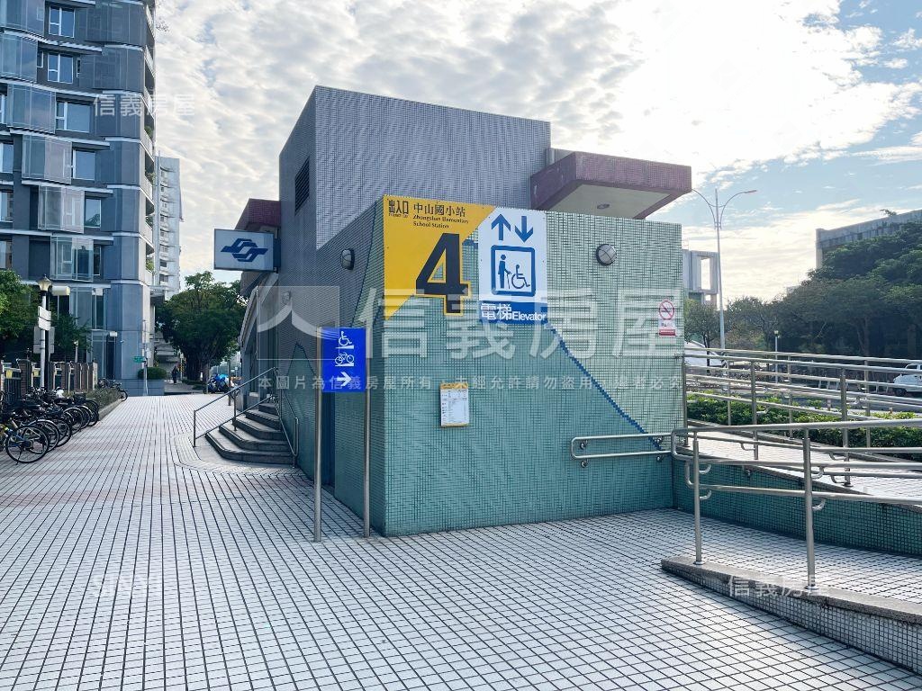 高樓採光精緻好宅房屋室內格局與周邊環境
