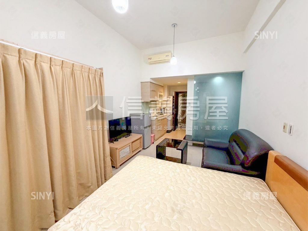 喜來登挑高套房房屋室內格局與周邊環境