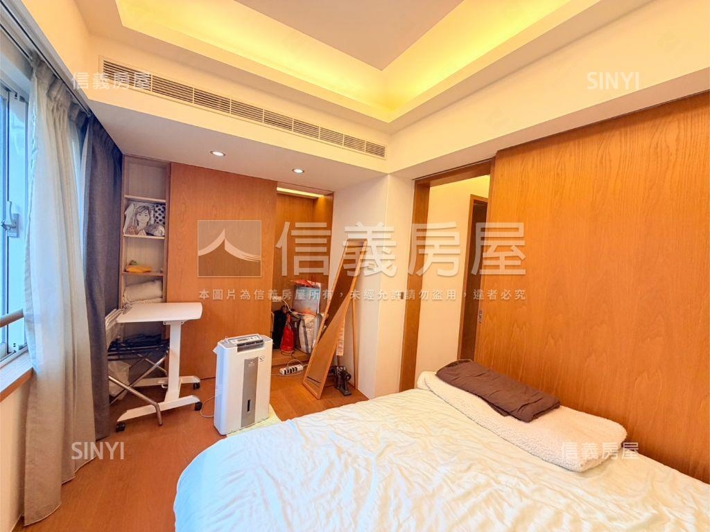 莊子．雅致雙車位別墅房屋室內格局與周邊環境