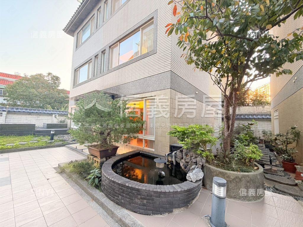 莊子．雅致雙車位別墅房屋室內格局與周邊環境