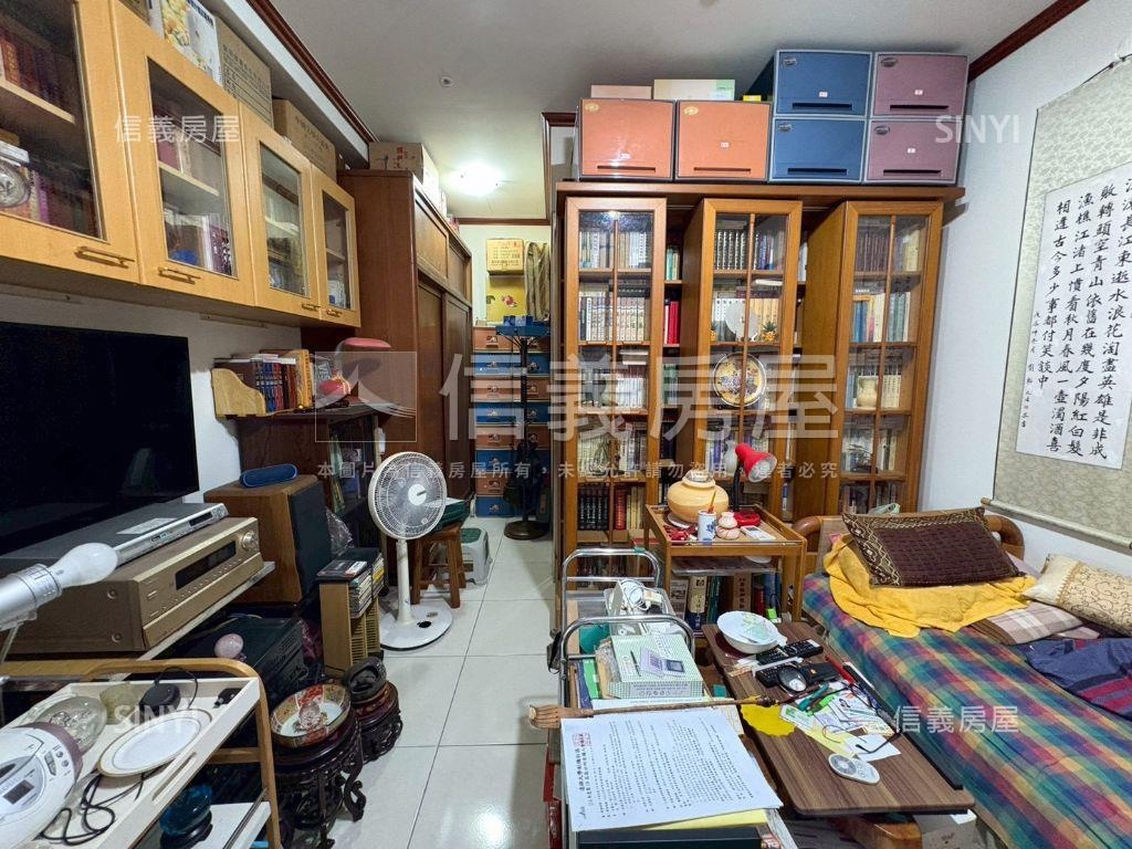 珍品★劍橋書香門第三房房屋室內格局與周邊環境