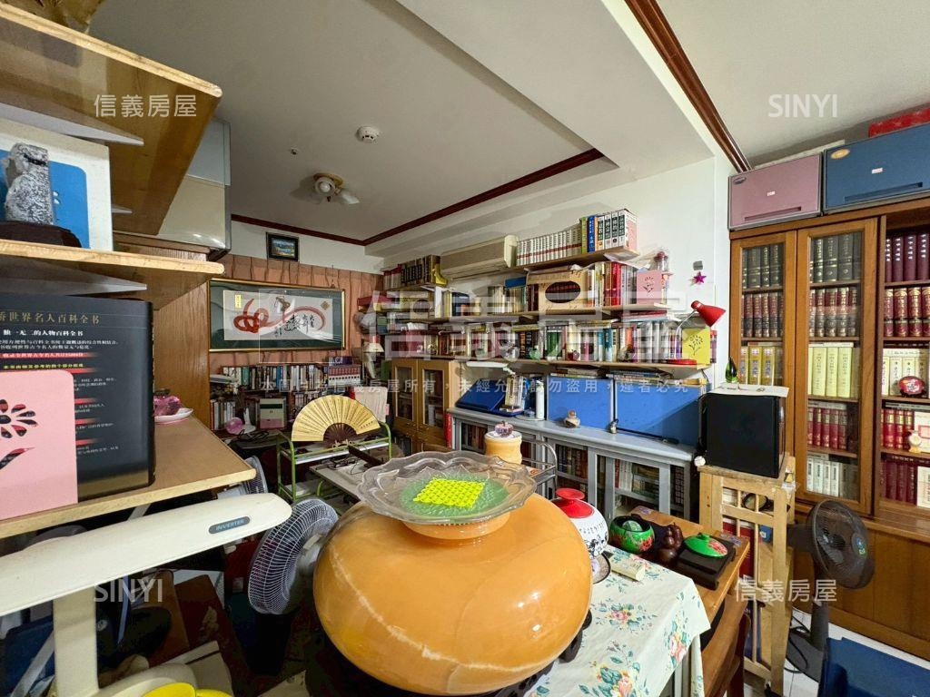 珍品★劍橋書香門第三房房屋室內格局與周邊環境