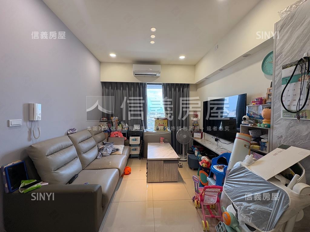近公園三房平車房屋室內格局與周邊環境