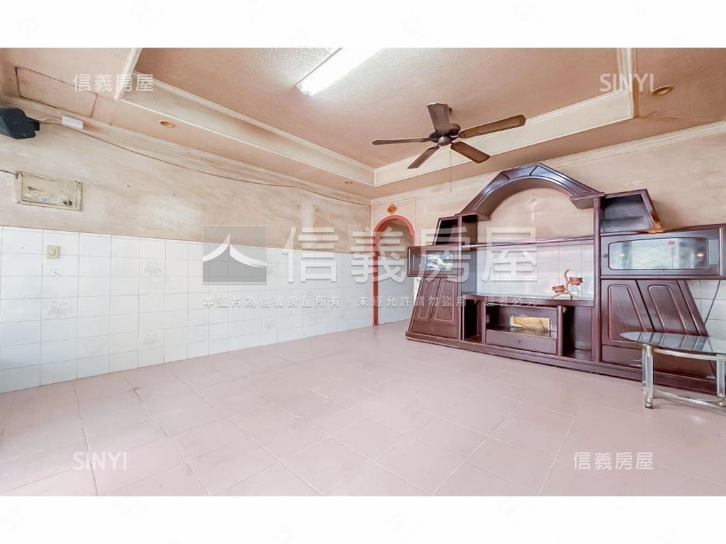 近潭子車站低總價邊間透天房屋室內格局與周邊環境