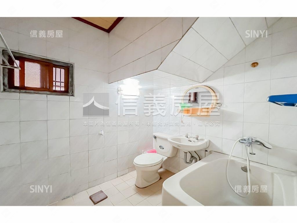 近潭子車站低總價邊間透天房屋室內格局與周邊環境