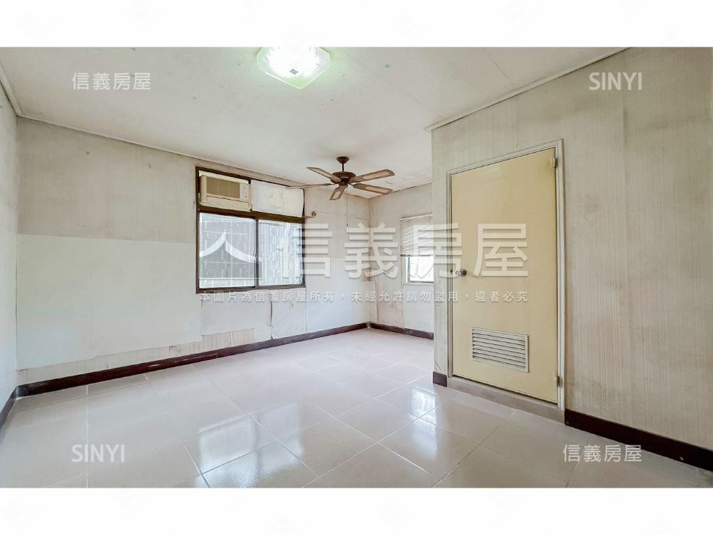 近潭子車站低總價邊間透天房屋室內格局與周邊環境