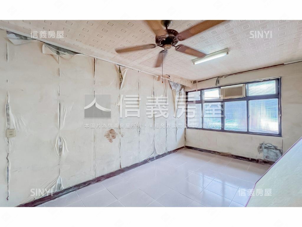 近潭子車站低總價邊間透天房屋室內格局與周邊環境