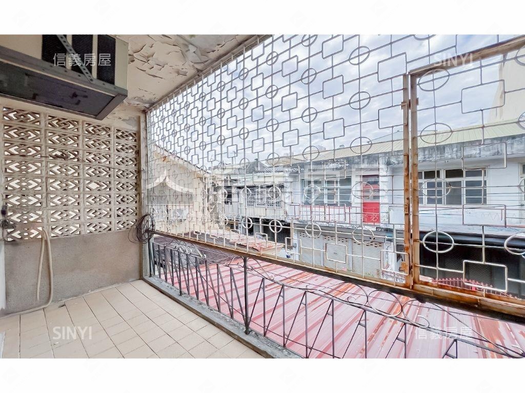 近潭子車站低總價邊間透天房屋室內格局與周邊環境