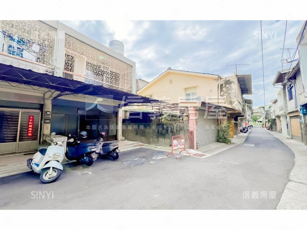 近潭子車站低總價邊間透天房屋室內格局與周邊環境