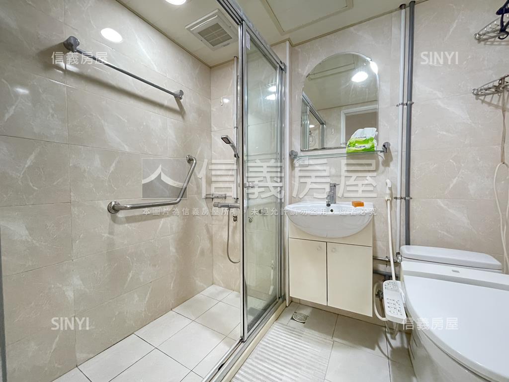 ⭐民生東路明亮３房車位房屋室內格局與周邊環境