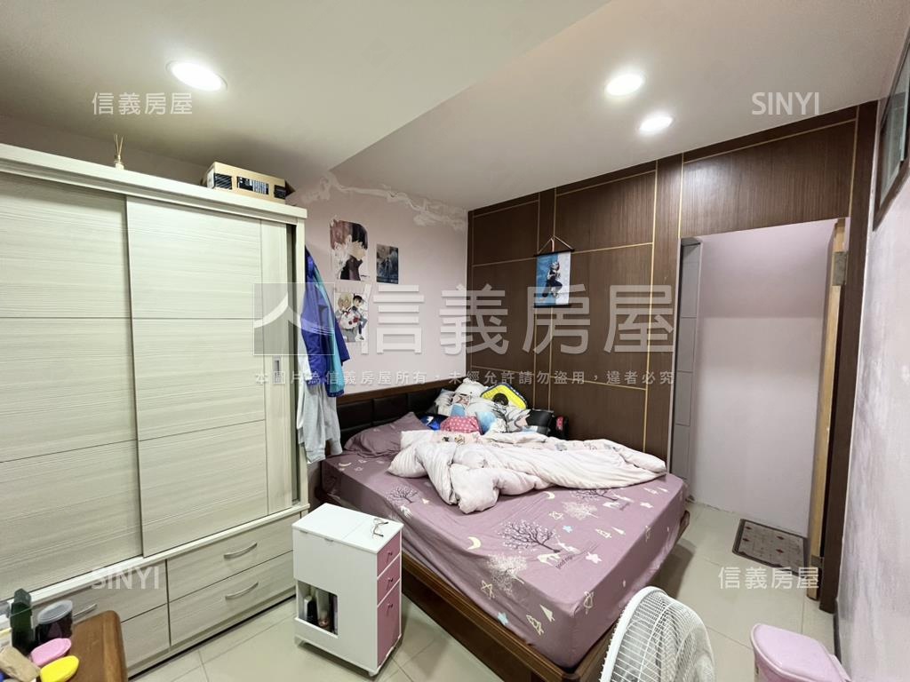 專任蘆洲捷運站四樓頂加房屋室內格局與周邊環境