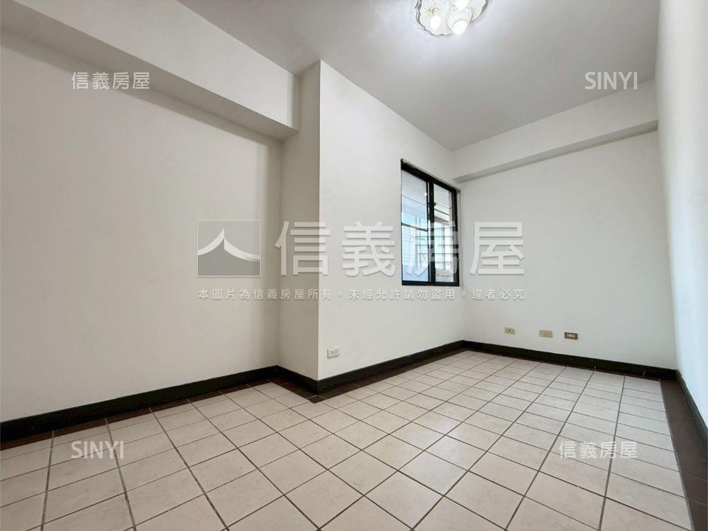 正林森路四房近忠孝國小房屋室內格局與周邊環境