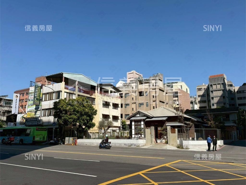 正林森路四房近忠孝國小房屋室內格局與周邊環境